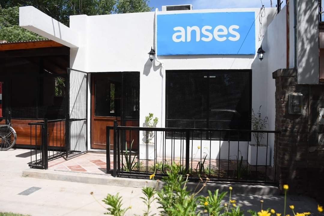 Nueva oficina de Anses en Funes