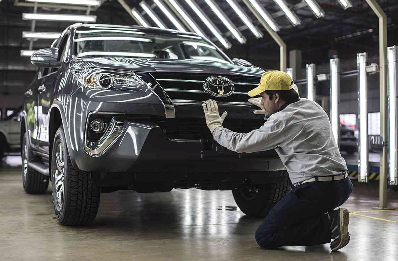 Toyota no consigue 200 personas con secundario completo para su planta de Zárate