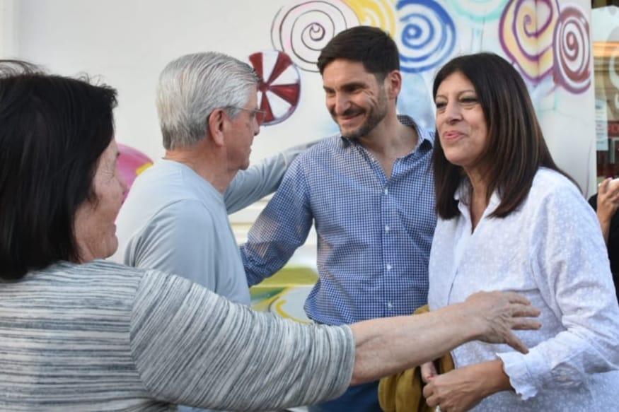 Maxi Pullaro y Clara García: “En una semana empieza el cambio en Santa Fe”.